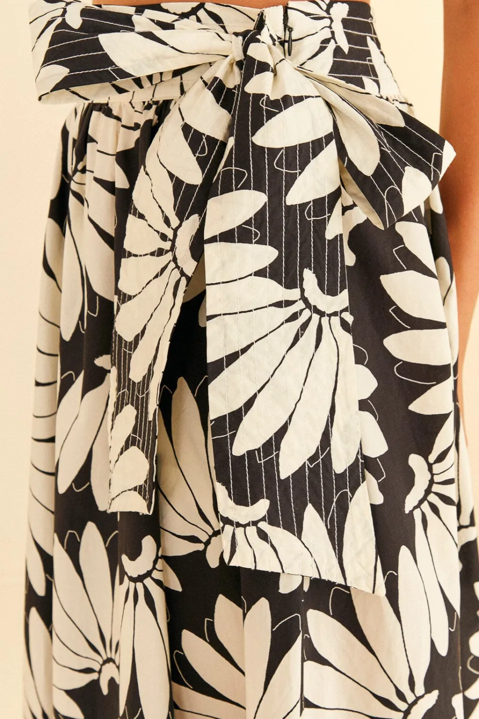 FARM Rio Black Copacabana Bow Midi Skirt New