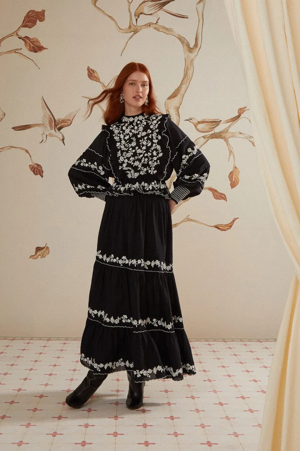 FARM Rio Black Embroidered Ruffle Longe Sleeve Blouse Best