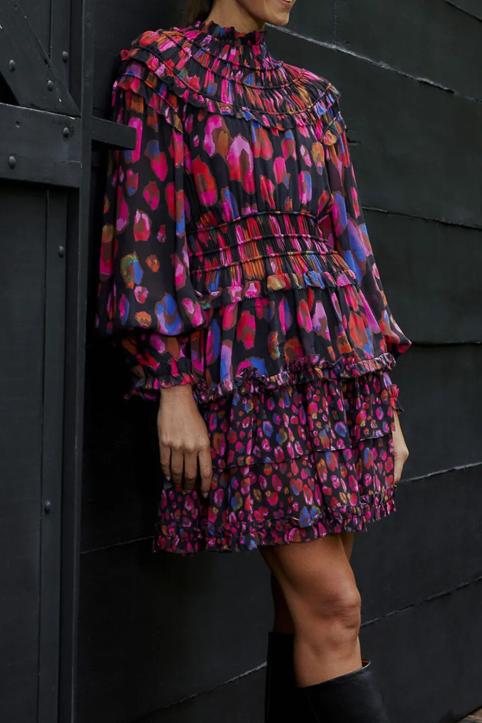 FARM Rio Black Iridescent Leopards Ruffle Mini Dress Hot