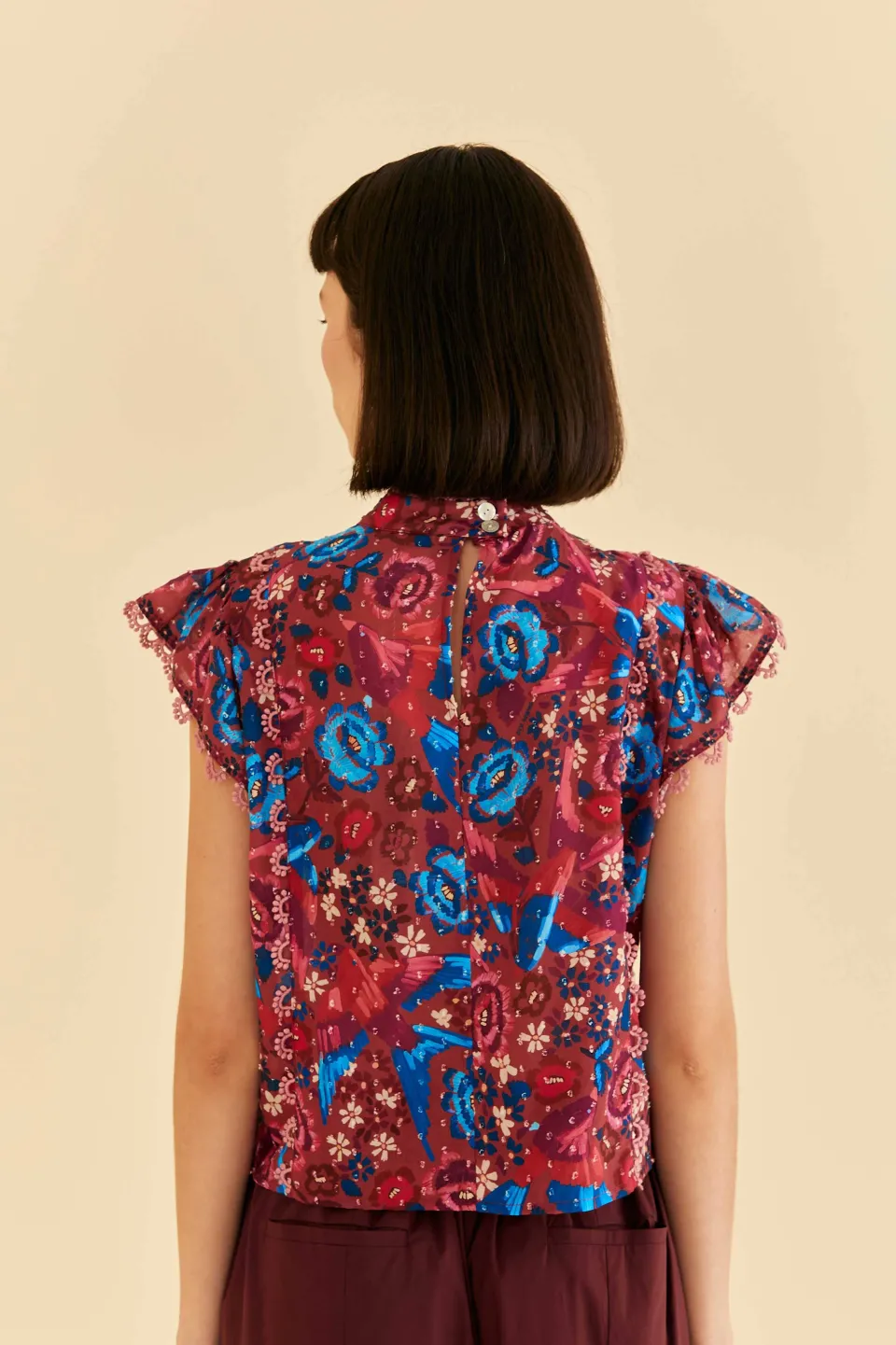 FARM Rio Blush Floral Birds Sleeveless Blouse Hot