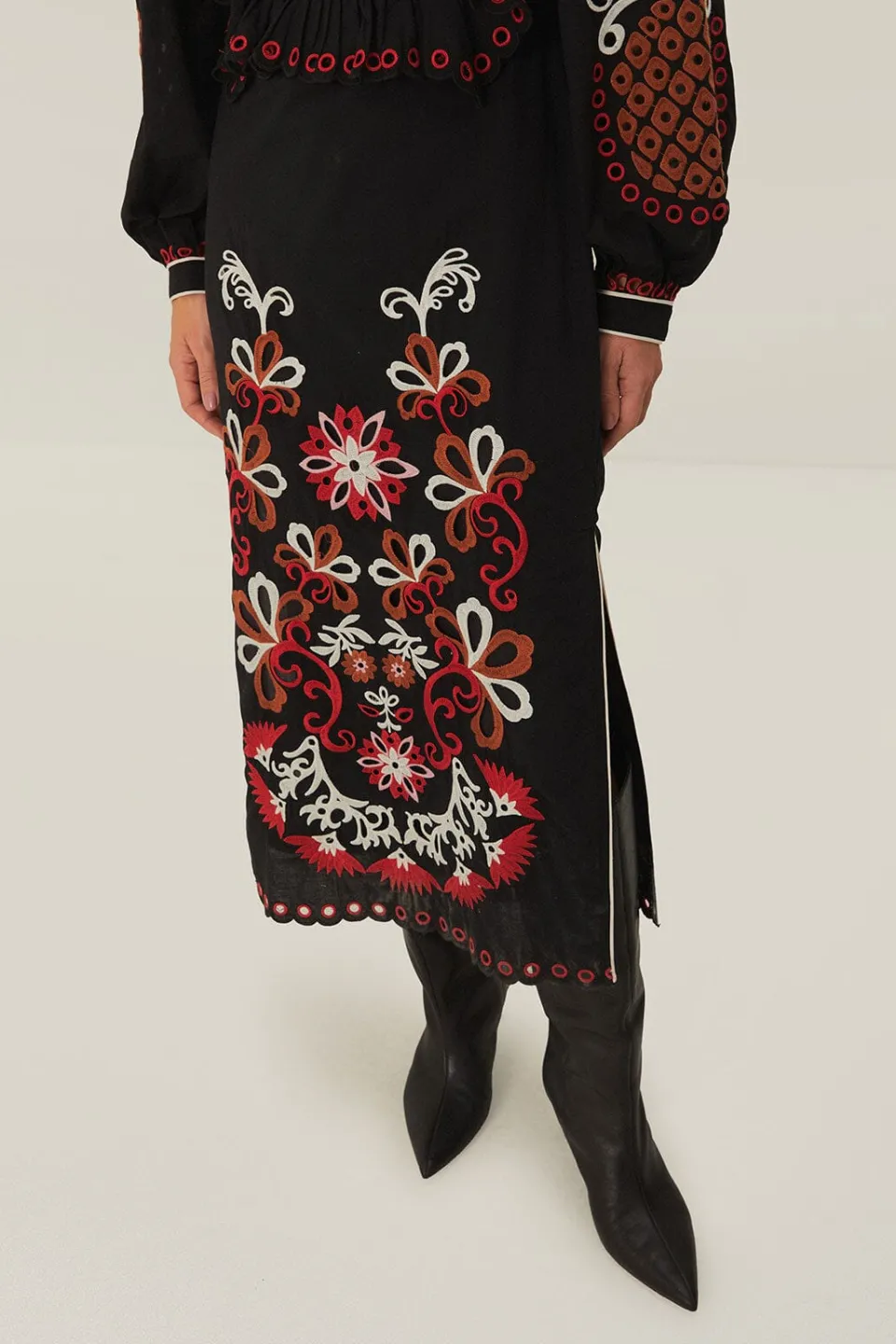 FARM Rio Cashew Mandala Richilieu Long Sleeve Maxi Dress