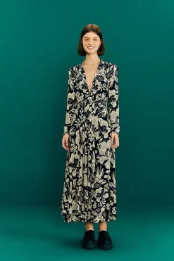 FARM Rio Graphic Floral Black Maxi Dress New