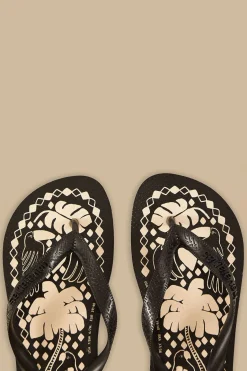 FARM Rio Jungle Scarf Havaianas Sandals Hot