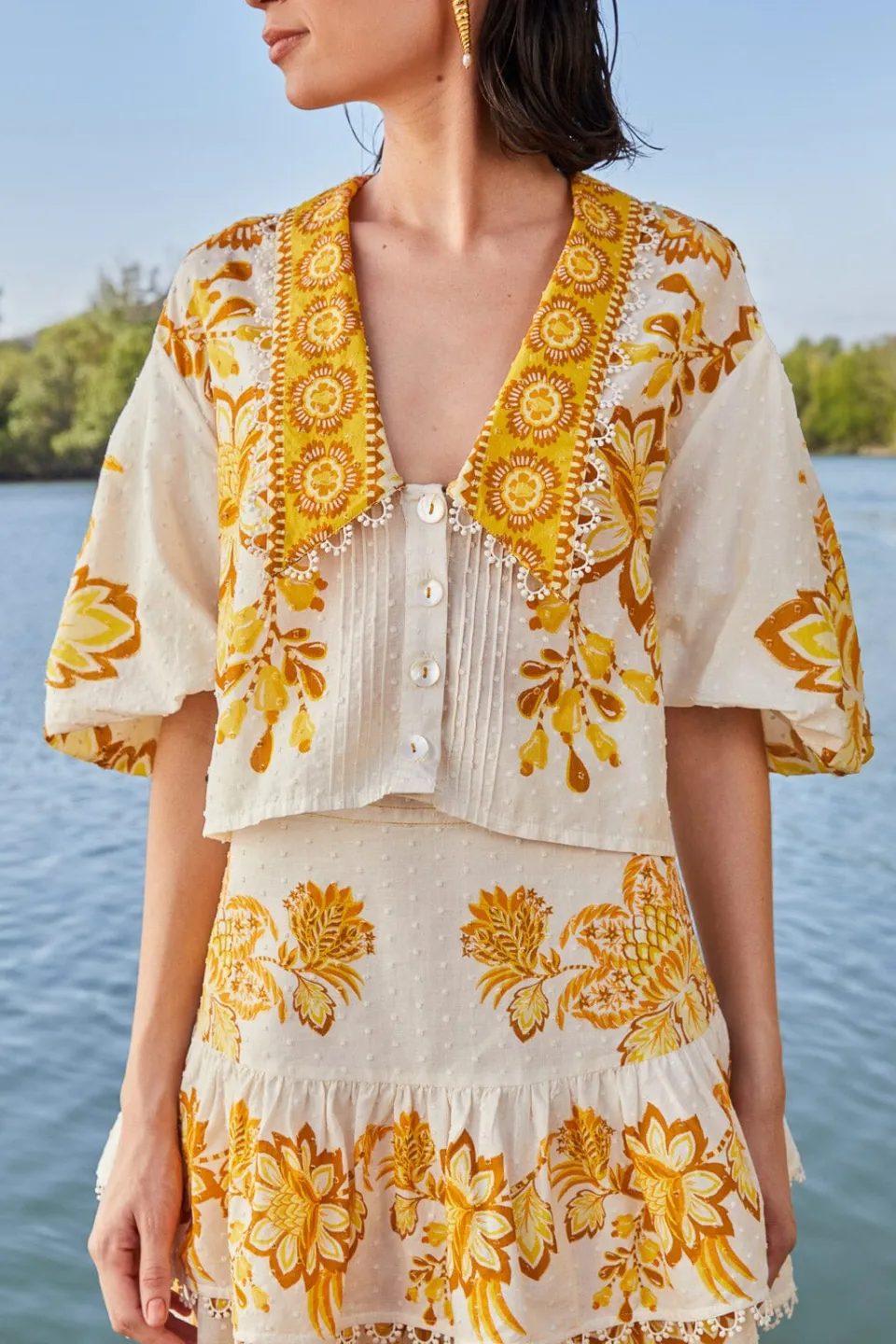 FARM Rio Off-White Aura Floral Blouse New