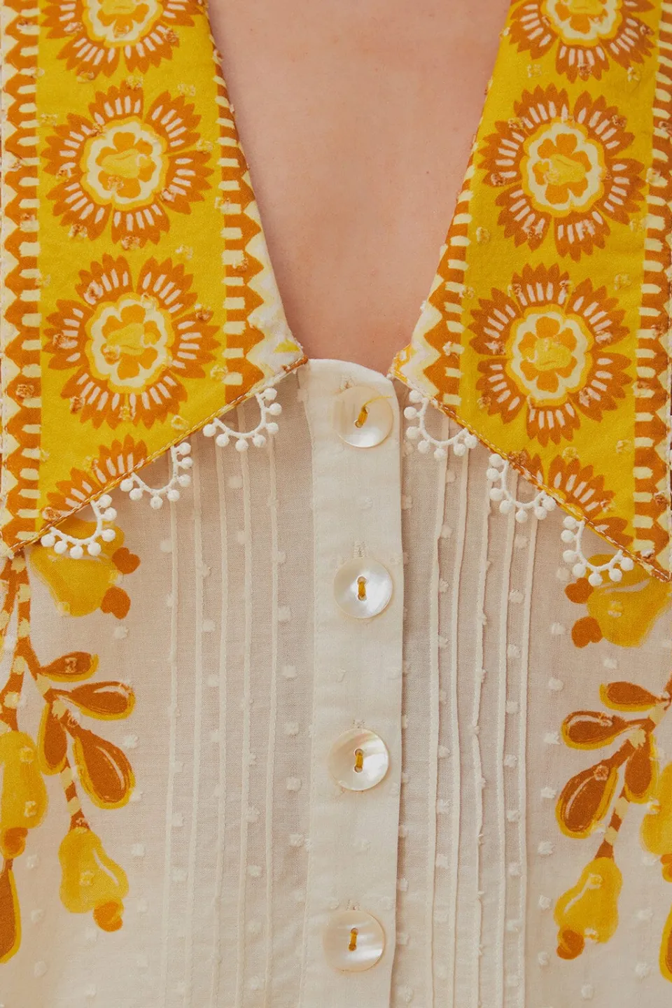FARM Rio Off-White Aura Floral Blouse New