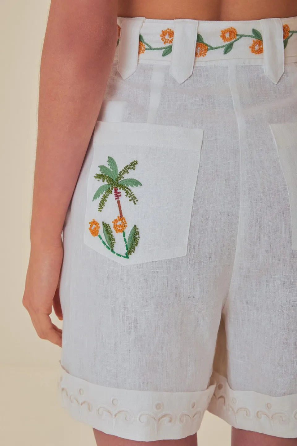 FARM Rio Off-White Coconut Tree Embroidered Richelieu Shorts Online