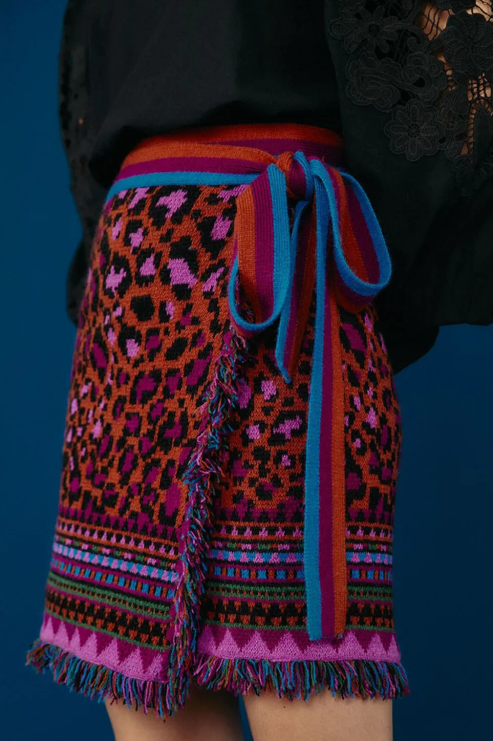 FARM Rio Red Ainika Tapestry Sweater Skirt Discount