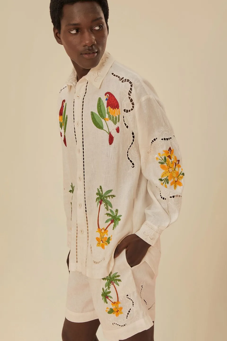 FARM Rio Tropical Destination Embroidered Euroflax™ Premium Linen Shorts Clearance