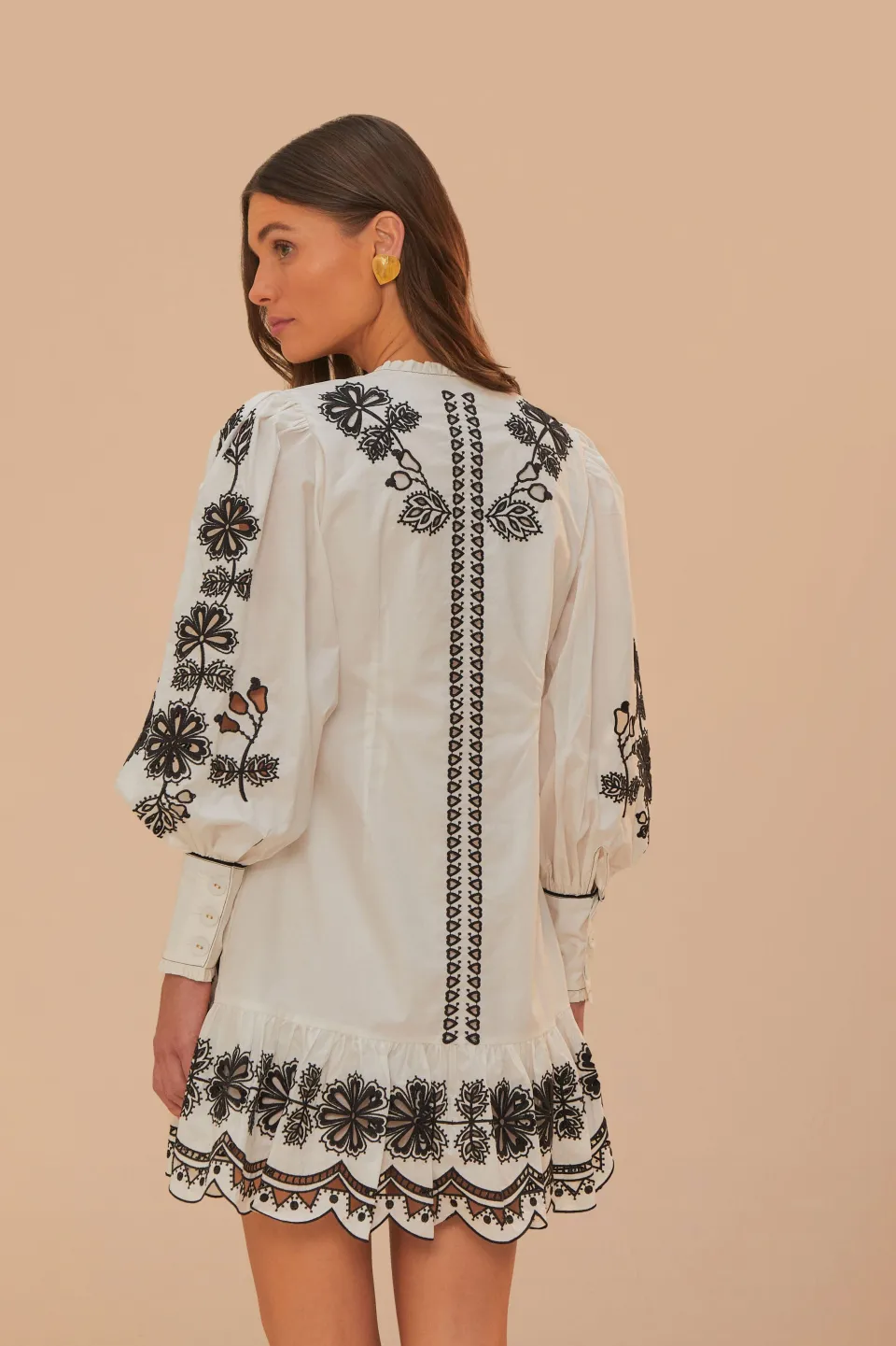 FARM Rio White Flowers Richelieu Mini Dress