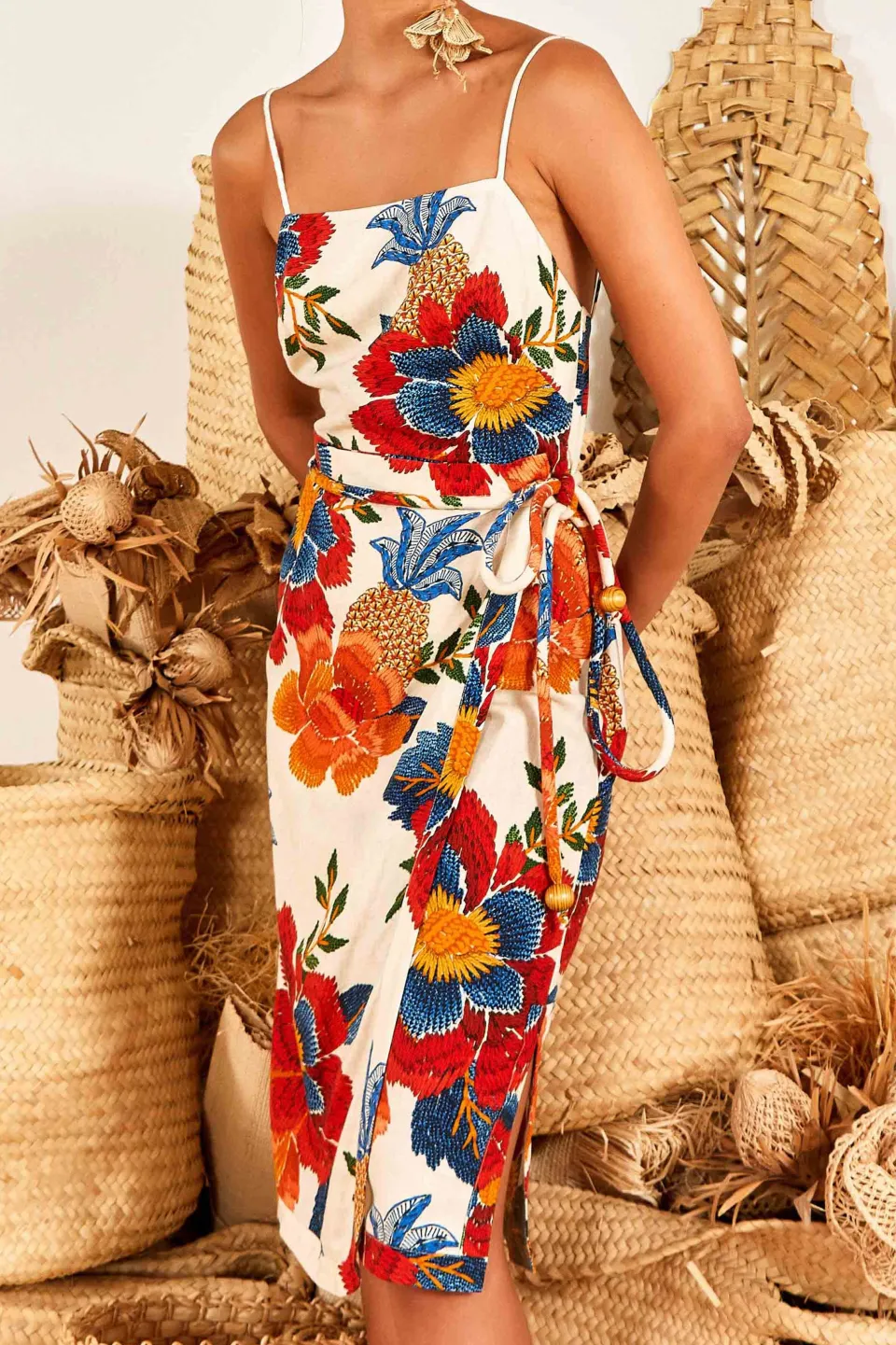 FARM Rio White Pineapple Flowers Midi Dress