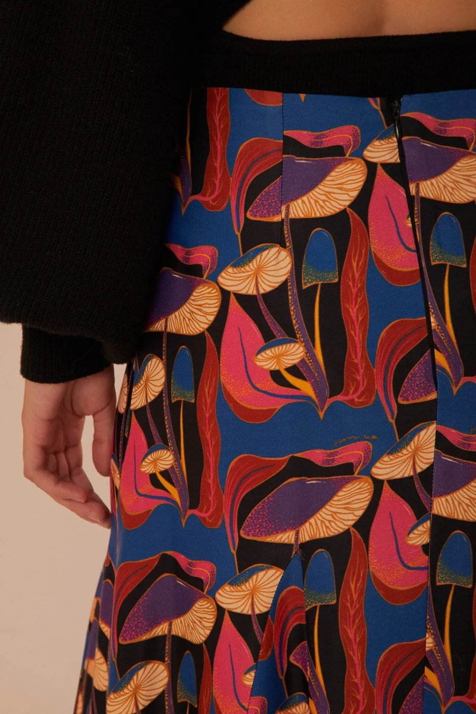 FARM Rio Wild Mushrooms Black Maxi Skirt Hot